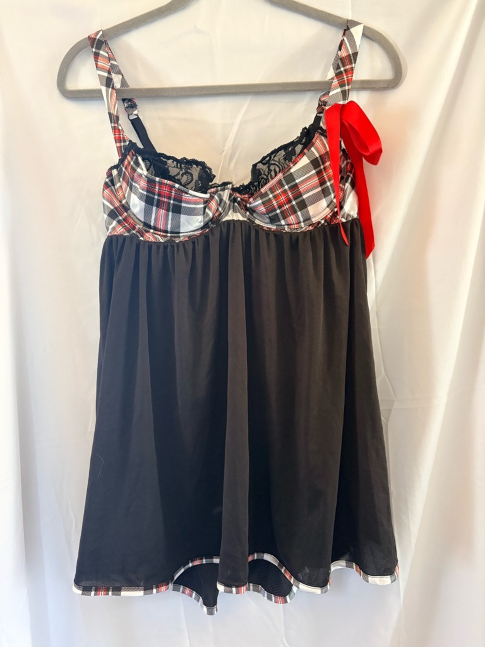 Cacique Black Babydoll with Red Plaid Accents size 14/16